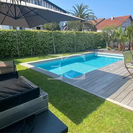 Easy Cles- Center 3 Bedrooms Ac